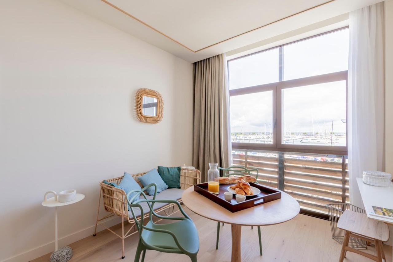 Residence Les Suites Du Port - By Le Saint Ferdinand Arcachón Habitación foto